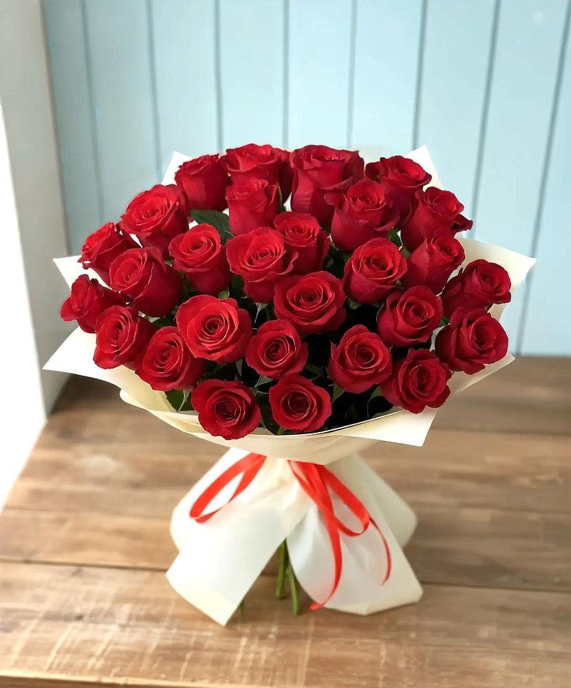 Букет 29 Красных роз в Феодосии