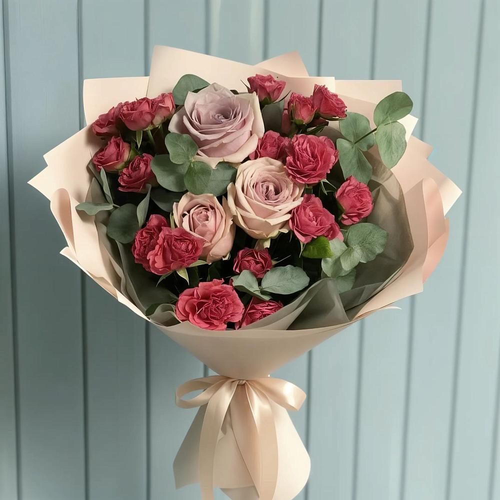 Букет цветов из: Гвоздики и Розы в Феодосии