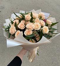 Букет Кремовые розы Латте в Феодосии
