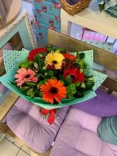 Букет цветов из:  Герберы, Хризантемы и Альстромерии #REPLACE_PRED# Феодосии