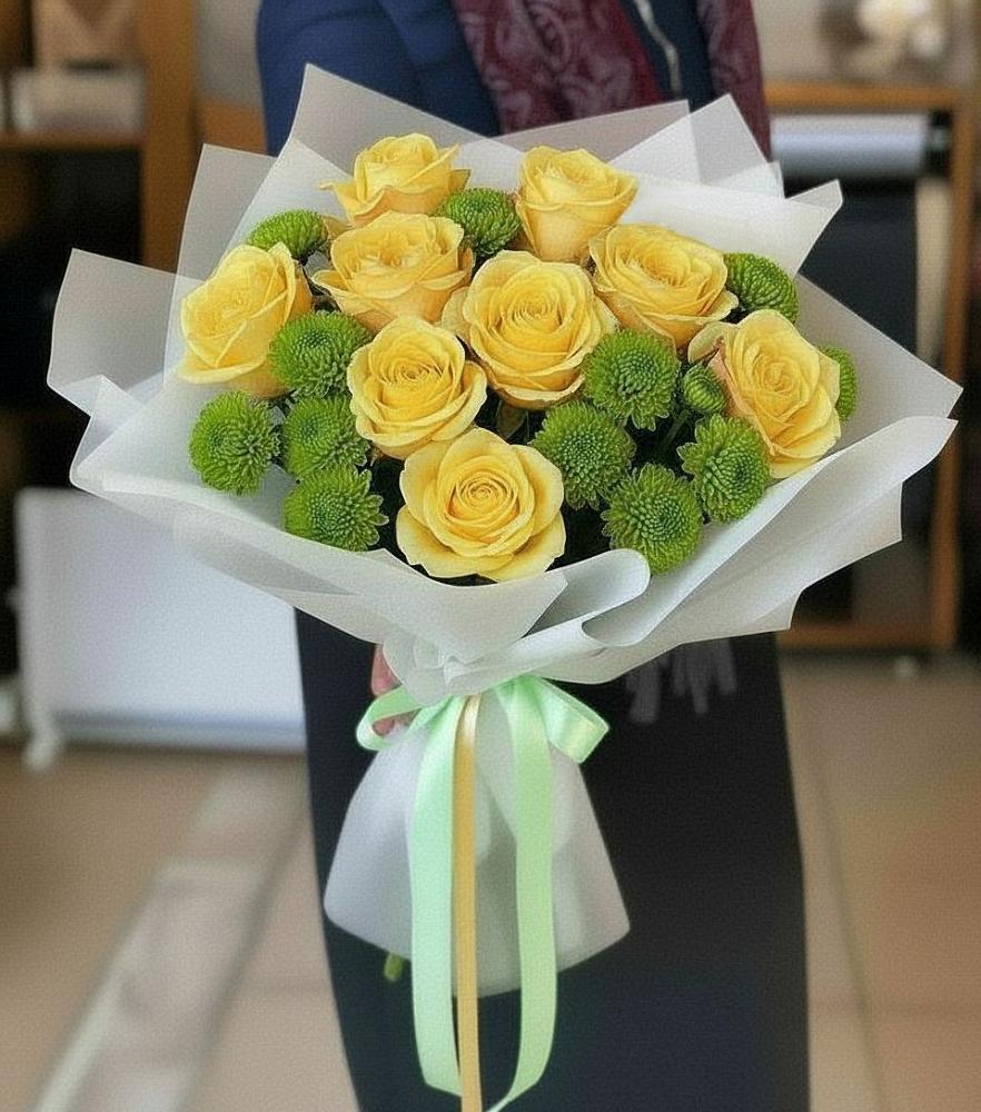 Букет цветов из: Хризантемы и Розы в Феодосии