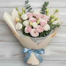 Букет цветов из:  Лизиантусы #REPLACE_PRED# Феодосии