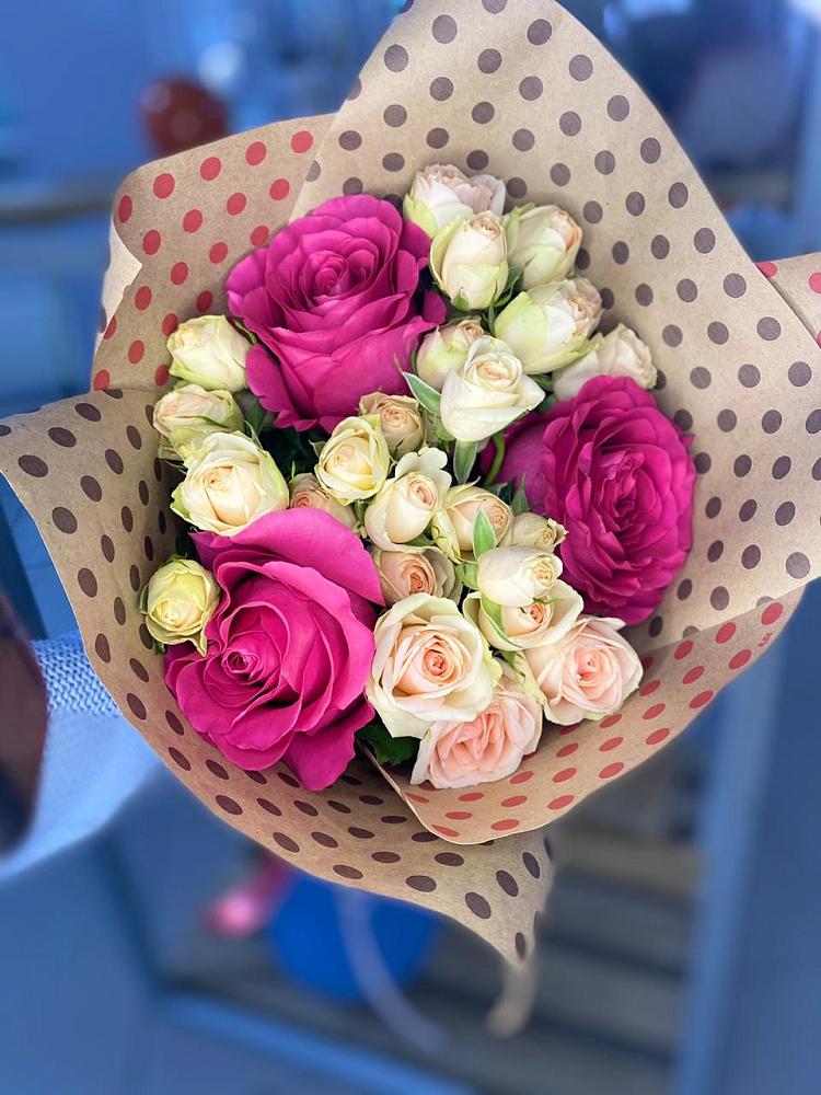 Букет цветов из: Розы в Феодосии