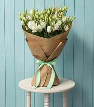 Букет цветов из:  Лизиантусы в Феодосии