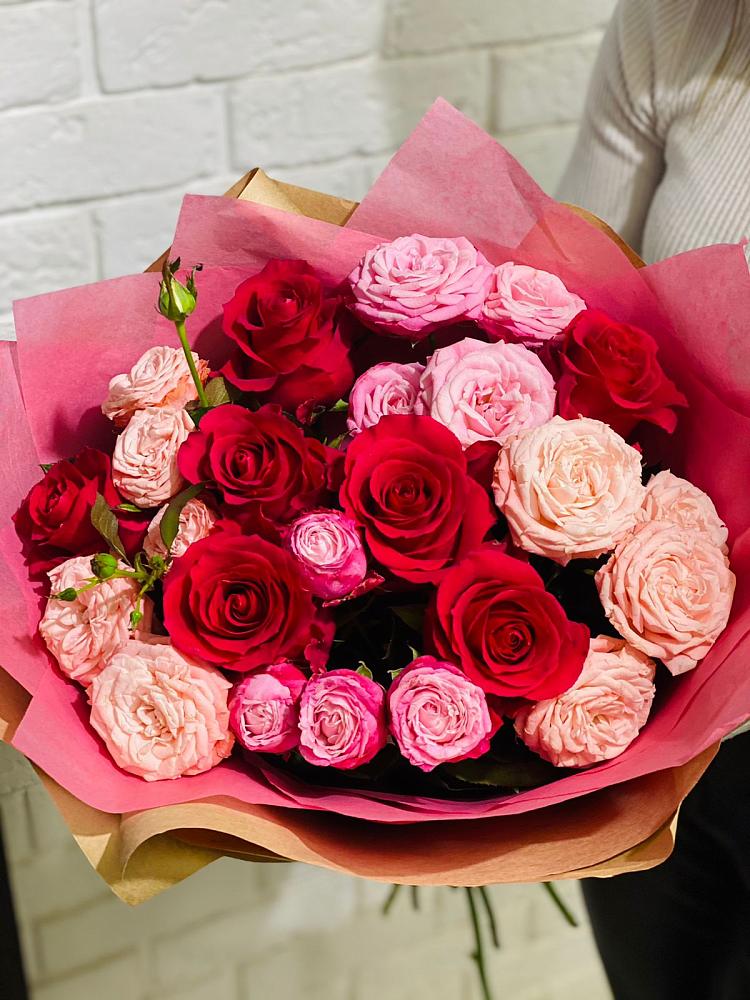 Букет цветов из: Розы в Феодосии