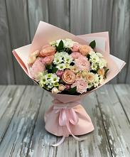 Букет цветов из:  Гвоздики, Розы и Хризантемы в Феодосии