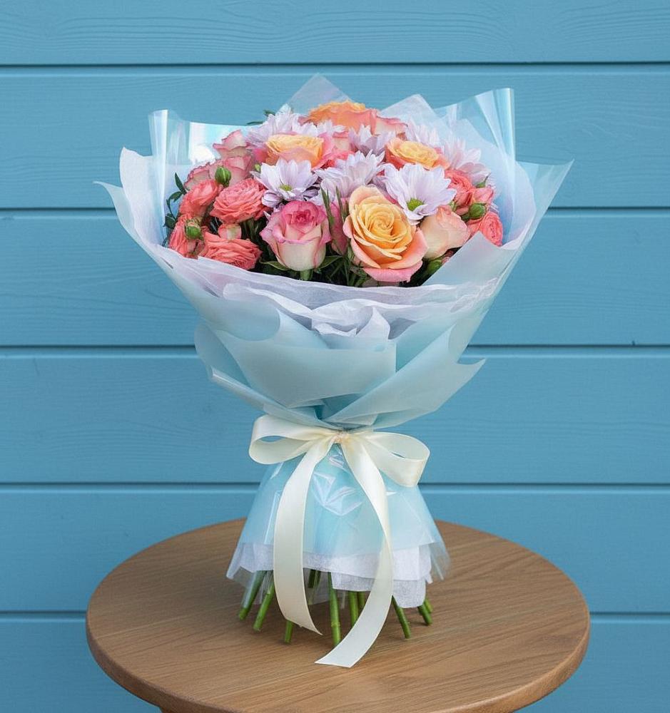 Букет цветов из: Хризантемы и Розы в Феодосии