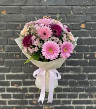 Букет цветов из:  Герберы и Хризантемы в Феодосии