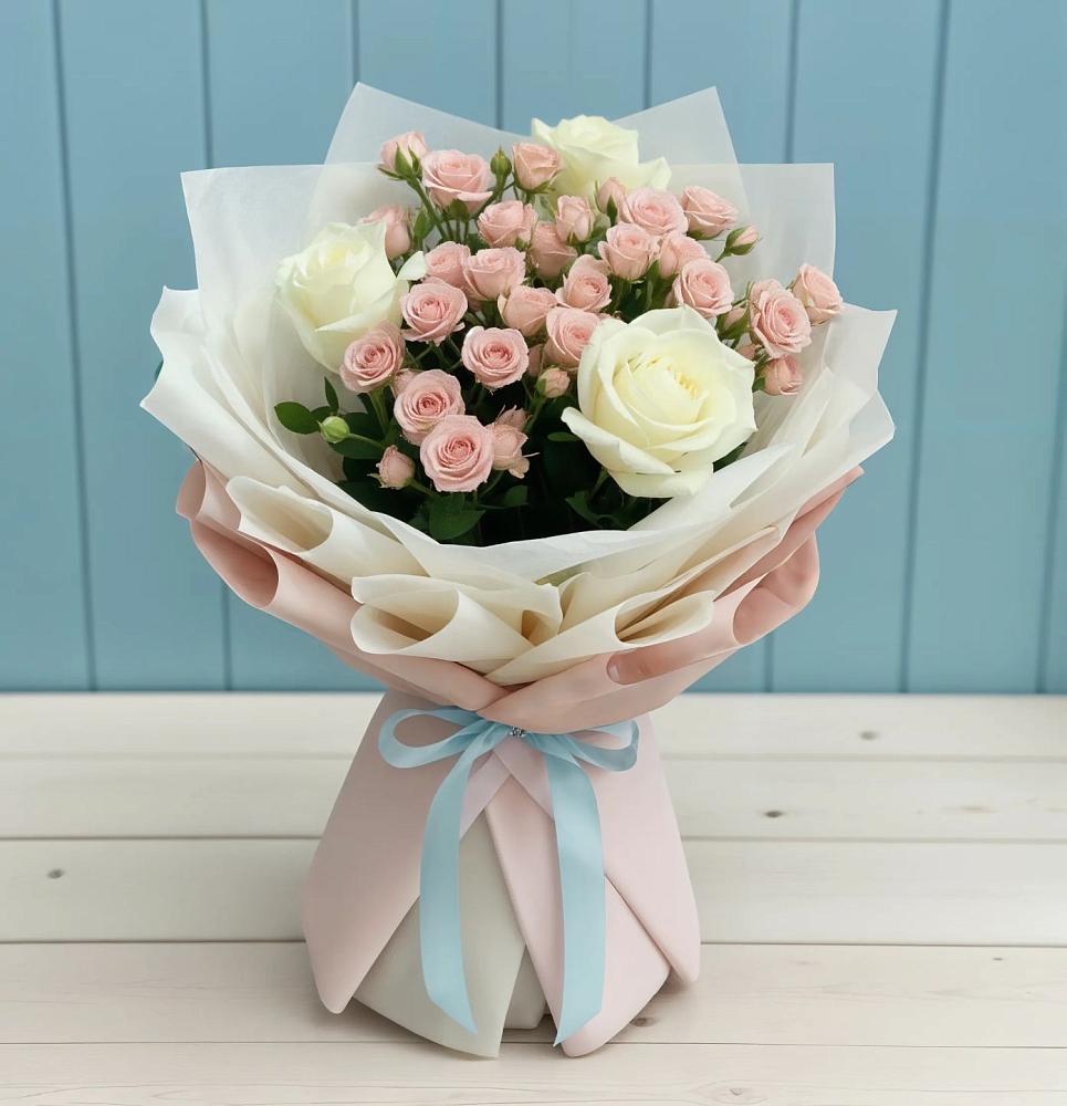 Букет цветов из: Розы в Феодосии